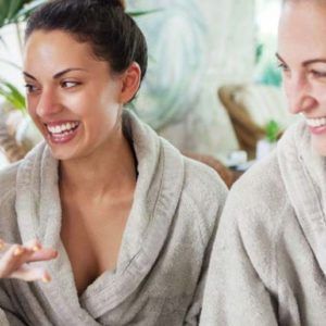 Hunter Valley hens pamper package