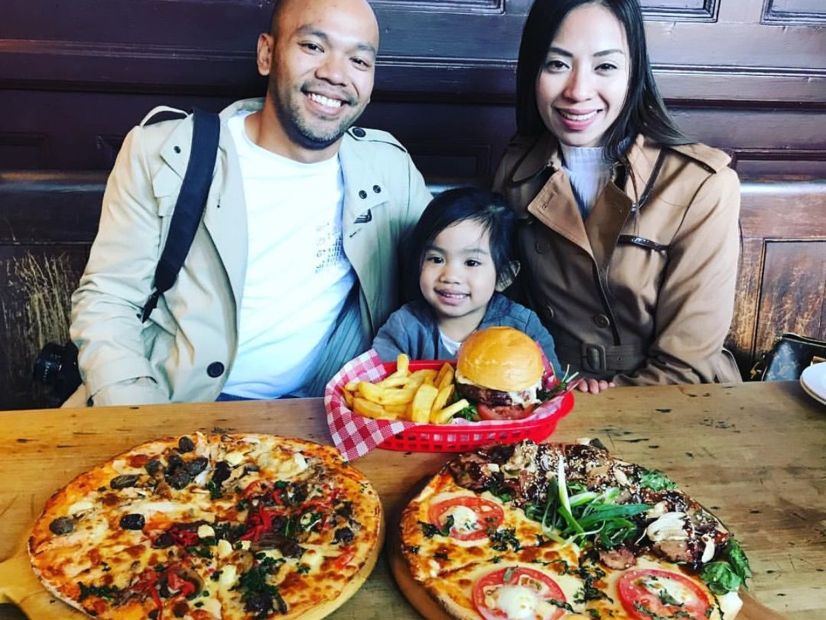 Family Sydney Vacation - Pizzas