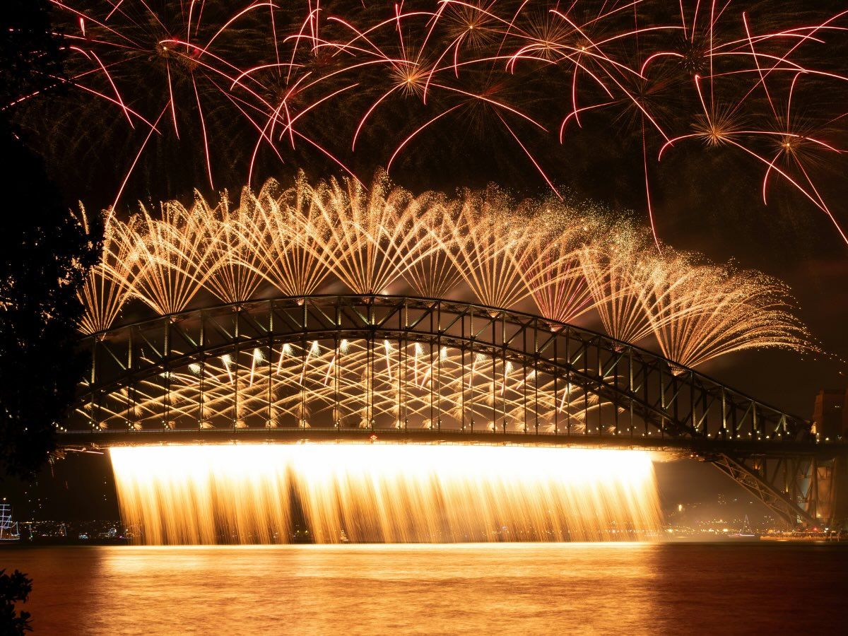 Sydney New Years Eve views, Harbour Bridge fireworks