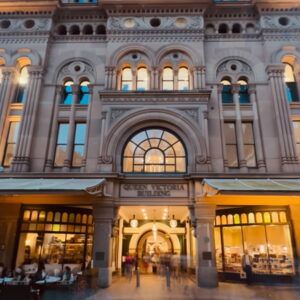 Best Sydney Itinerary 3 and 5 days - QVB