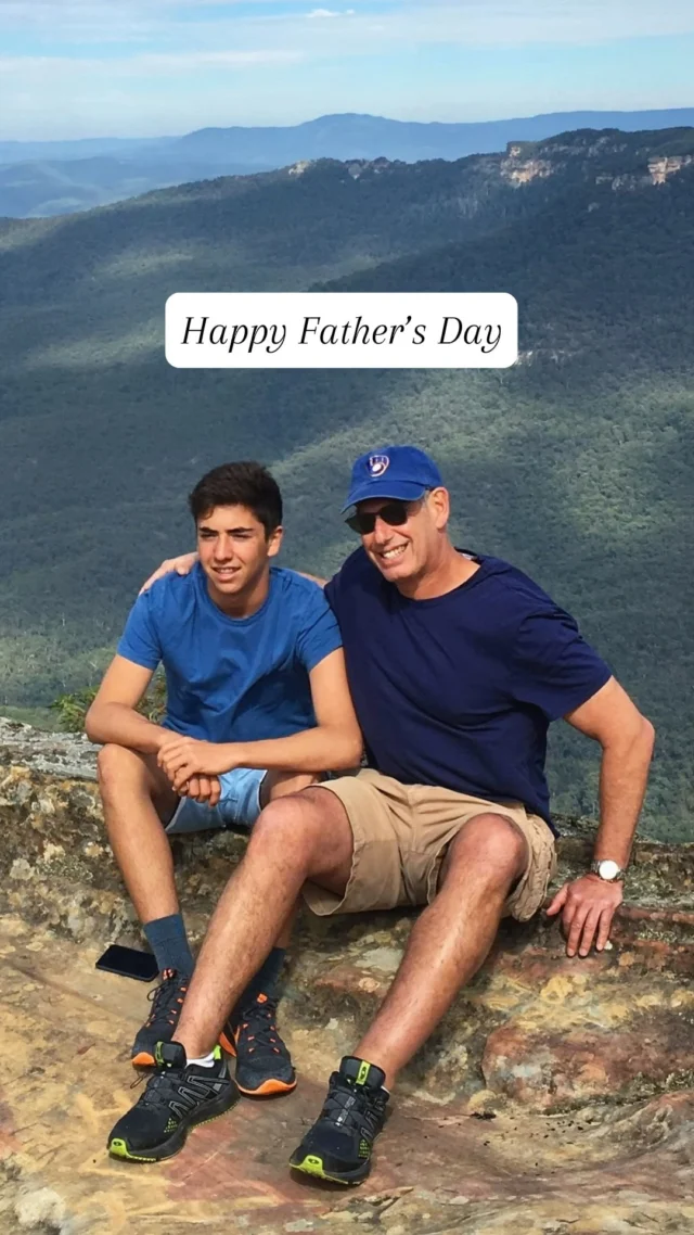 It's Father's Day in Oz, and we'd like to wish all the fathers, father figures, and all the dads that have joined us on tour, a very Happy Father's Day.#fathersday #sydney #australia #yoursydneyguide #privatesydneytours