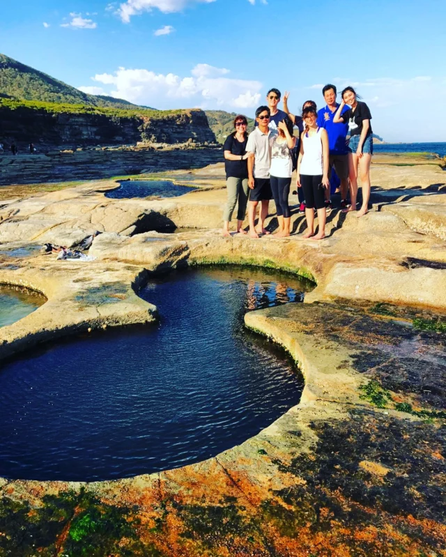 The Figure Eight pools, formed by erosion over time by the tides and weather. They're not exactly easy to get to, but we can take you there. Just some of the many natural wonders Your Sydney Guide can introduce you to on our private day trips to the stunning Royal National Park, just 40 minutes south of Sydney. @visitnsw #royalnationalpark #sydney #australia #visitnsw #nswsouthcoast #yoursydneyguide #privatedaytours
